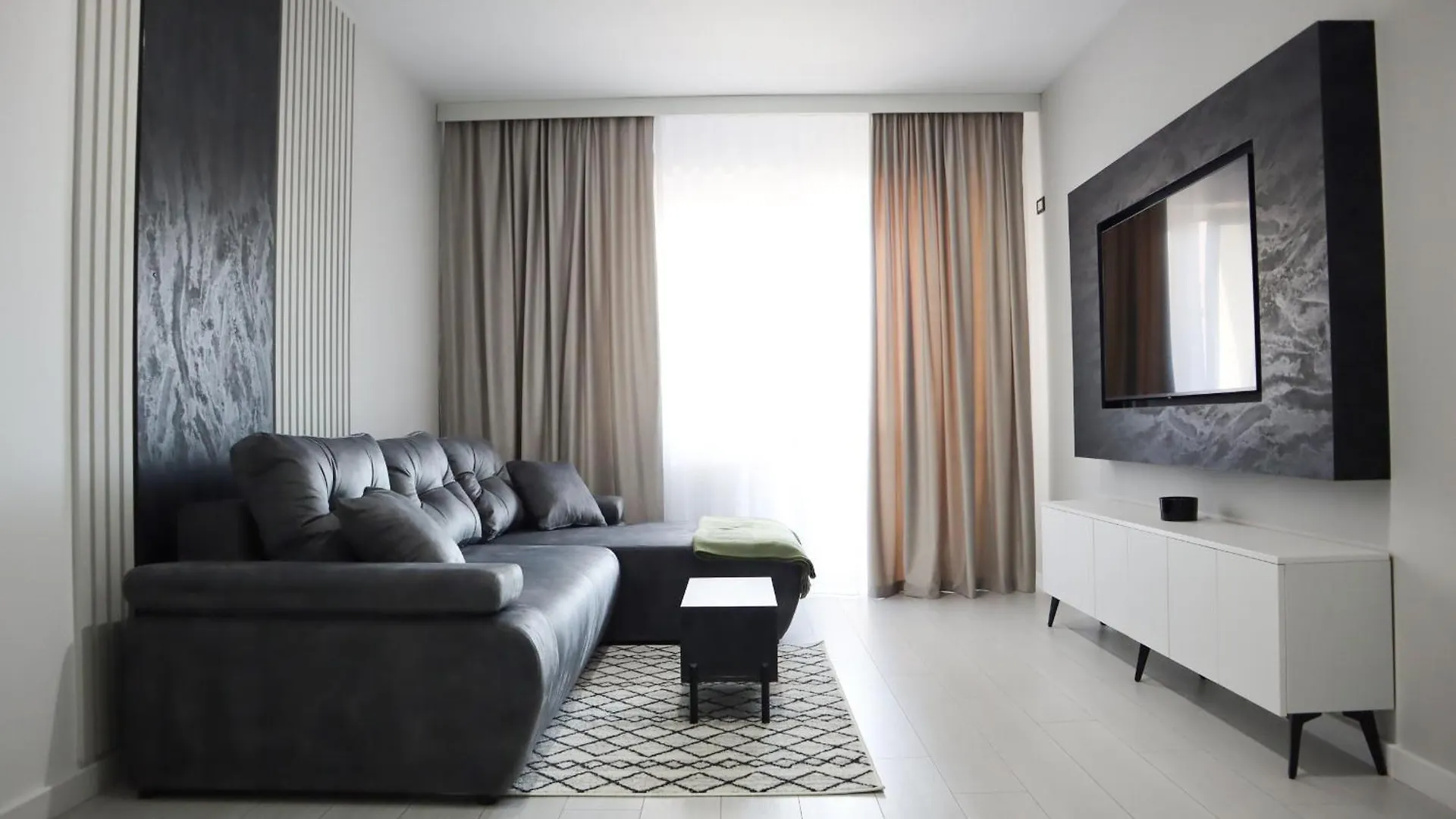 Karimi Apartment - Grand Kristal Residence Bucuresti