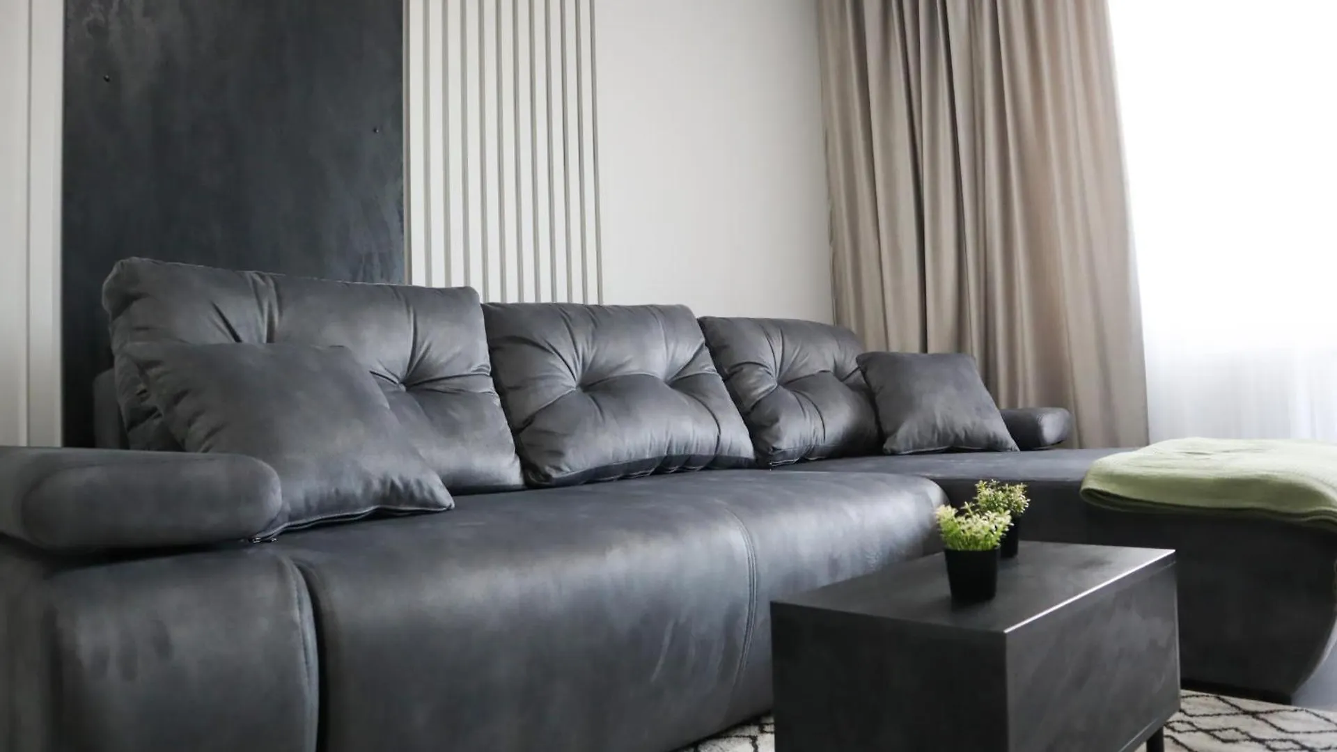 Karimi Apartment - Grand Kristal Residence Bucuresti 0*, Bucharest Romania